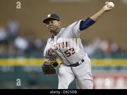 14 mai 2013 - Detroit, Michigan, États-Unis d'Amérique - 14 mai 2013 : Astros de Houston pitcher Wesley Wright (53) fournit au cours de pas action de jeu entre la MLB Astros de Houston et les Tigers de Detroit à Comerica Park à Detroit, Michigan. Les Tigres défait les Astros 6-2. Banque D'Images