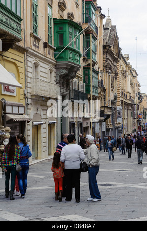 Rue de la République à La Valette, Malte, Europa, site du patrimoine mondial de l'Unesco Banque D'Images