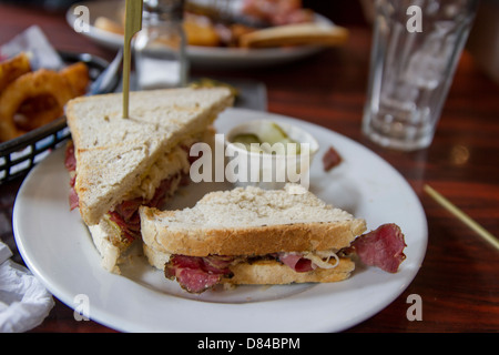 Sandwich Reuben Banque D'Images