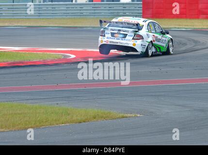 Austin, Texas, États-Unis. 19 mai, 2013. 19 mai, 2013 Tim Blanchard # 17 d'Advam pendant V8 Supercars course de qualification 15 et 16 sur la pratique de trois jours 400 Austin à Austin, TX. Credit : Cal Sport Media/Alamy Live News Banque D'Images