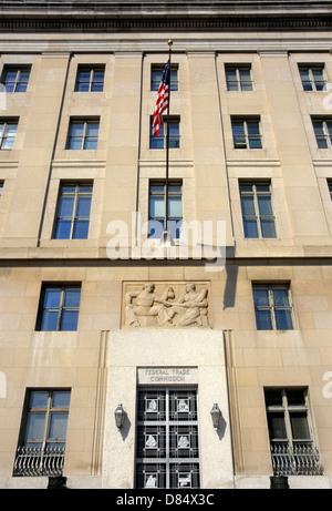 Federal Trade Commission Building Washington DC USA entrée Art Déco Banque D'Images