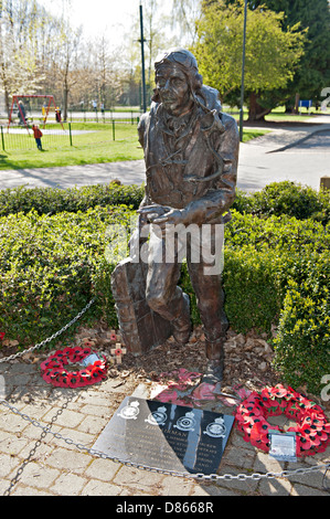 Mémorial aux aviateurs qui étaient en poste à l'aérodrome de la RAF West Malling, Kent, UK Banque D'Images