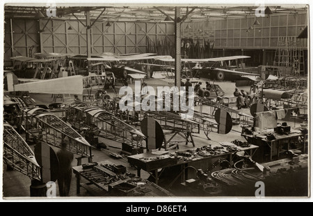 Des biplans Avro 504 Fabrication Wwi Banque D'Images