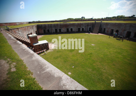 Vue de Fort Macon State Park 12 mai 2013 à Atlantic Beach, NC. Fort Macon a été construit après la guerre de 1812 pour défendre le port de Beaufort. Banque D'Images