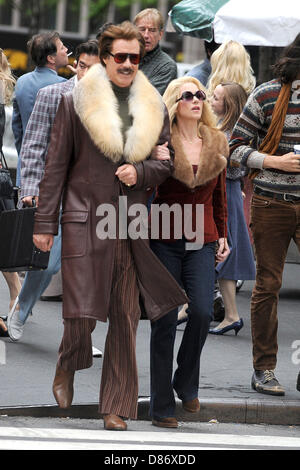 Et Will Ferrell Christina Applegate tournage sur emplacement pour 'Présentateur : la légende continue" le 18 mai 2013 à New York City Banque D'Images