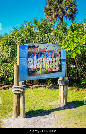 Panneau de bienvenue à Siesta Key public Beach en Floride Banque D'Images