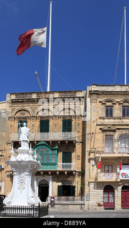 De Malte, Vittoriosa, Birgu, Place de la Victoire, St Lawrence statue, Banque D'Images