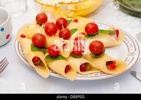 Hors-d'avec le jambon fromage et tomates Banque D'Images