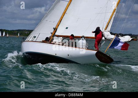 Pangur Ban : Loki, classe, yawl ketch Marconi, 1954, Architecte : Sparkman & Stephens, chantier : Abeking & Rasmussen (DE). Banque D'Images