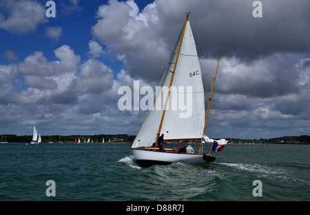 Pangur Ban : Loki, classe, yawl ketch Marconi, 1954, Architecte : Sparkman & Stephens, chantier : Abeking & Rasmussen (DE). Banque D'Images