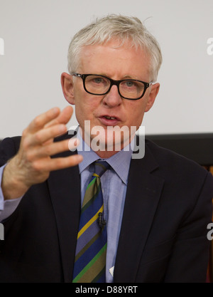 Norman Lamb,Libdem MP North Norfolk, Ministre d'état pour les soins et le soutien au King's Fund à Cavendish Square Banque D'Images