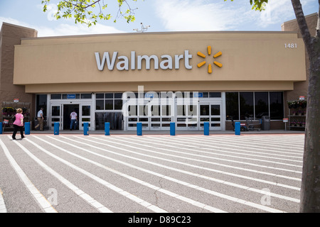 Walmart Devanture Sign Banque D'Images