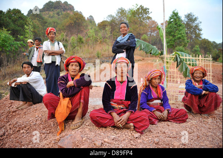 Peuple Palaung dans un village près de Kalaw city dans l'État Shan Banque D'Images