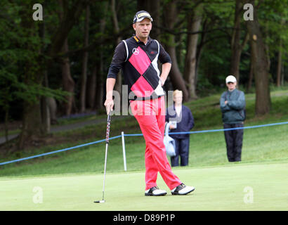 Wentworth, au Royaume-Uni. 22 mai 2013. Marcel Siem au cours de la Celebrity Pro-Am la concurrence de Wentworth Golf Club. Banque D'Images