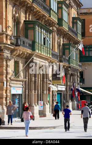 Malte, La Valette, Rue de la République, la scène de rue, l'architecture typique, Banque D'Images