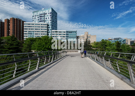 Université d'Ottawa : Faculté des Sciences Building par KWC Architects et Diamond Shmitt Architectes Banque D'Images