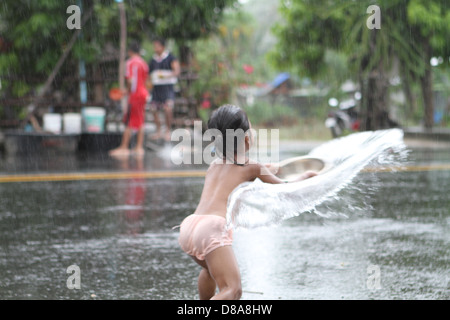 Songkran Festival de l'eau en Thaïlande. Une célébration de la nouvelle année en Avril Banque D'Images