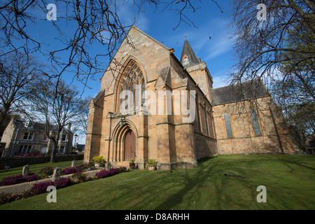 Ville de Dornoch, en Écosse. L'élévation ouest et entrée à la Cathédrale de Dornoch. Banque D'Images