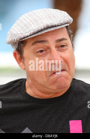 KEVIN POLLAK FAISANT SON ROBERT DE NIRO IMPRESSION MAX ROSE. PHOTOCALL. FESTIVAL DU FILM DE CANNES 2013 PALAIS DES FESTIVAL CANNES FRA Banque D'Images