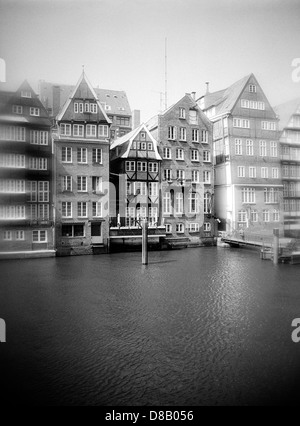 Bâtiments à ossature bois médiévale (arrière du Nikolaifleet Deichstrasse) à Hambourg. Banque D'Images