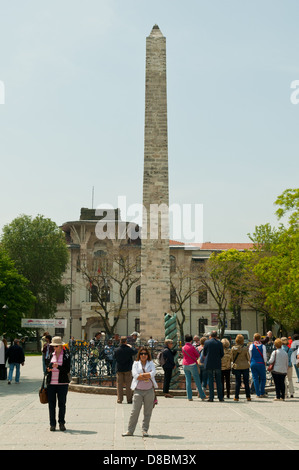 La colonne de Constantin, l'Hippodrome, Sultanahmet, Istanbul, Turquie Banque D'Images