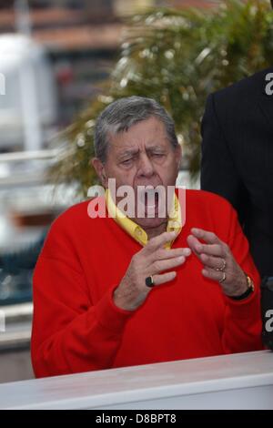 Cannes, France. 23 mai 2013. Jerry Lewis acteur assiste à l'appel de photo de 'Rose' au cours de la la 66e Festival International du Film de Cannes au Palais des Festivals de Cannes, France, le 23 mai 2013. Photo : Hubert Boesl/DPA/Alamy Live News Banque D'Images