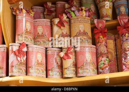 La Cure Gourmande Biscuitier Sucrecuitier candy shop, Strasbourg, Alsace, France, Europe Banque D'Images