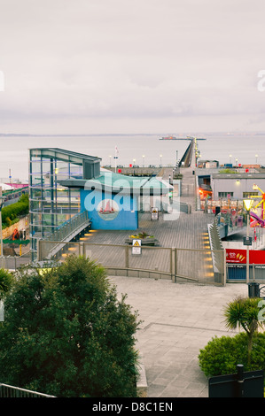 Southend on sea pier,très tôt le matin. Banque D'Images