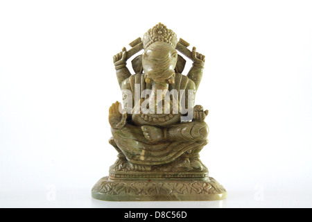 Statue de Ganesha également orthographié Ganesa et Ganesh, également connu sous le nom de Pillaiyar, Ganapati et Vinayaka Banque D'Images