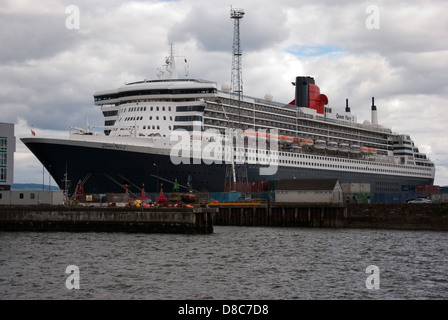 La ligne Cunard Queen Mary 2 paquebot transatlantique Banque D'Images