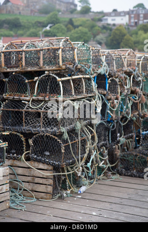 Cages de crabe des casiers de homard à la côte britannique dans le Kent, en Angleterre Banque D'Images