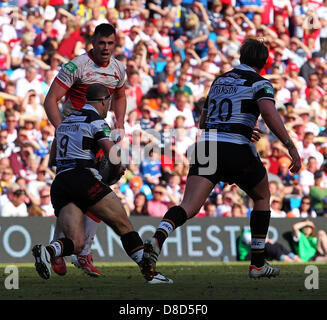 25.05.2013 Manchester, Angleterre. Danny Houghton de Hull FC en action au cours de la Super League Rugby Week-end Magic match entre Hull Hull Kingston Rovers FC et du stade Etihad. Banque D'Images