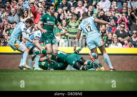 Northampton marquer un essai au cours de l'Aviva Premiership finale entre Leicester Tigers & Northampton Saints au stade de Twickenham, London, England, UK Banque D'Images