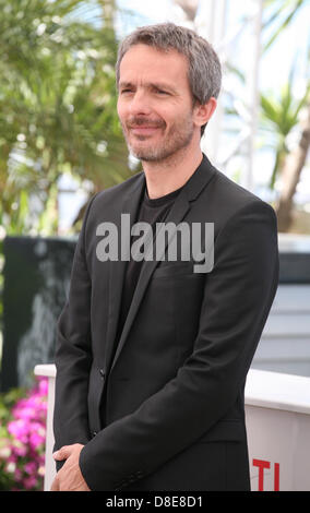 Cannes, France. 26 mai 2013. Réalisateur Jérôme Salle au Zulu photocall du film Festival de Cannes dimanche 26 mai 2013. Credit : Doreen Kennedy/Alamy Live News Banque D'Images