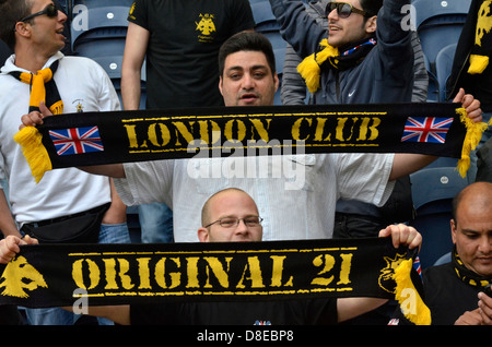 Fans de l'AEK Athènes lors d'une amicale de pré-saison v Preston North End Banque D'Images