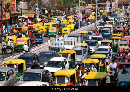 Les embouteillage à Chandni Chowk, Old Delhi Banque D'Images