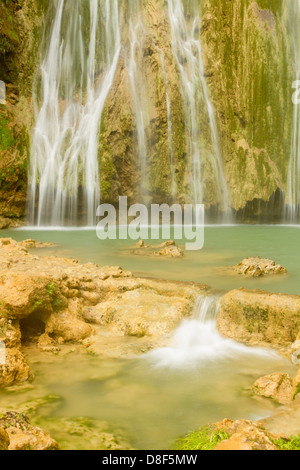 Salto del Limon à Samana, République dominicaine. Banque D'Images