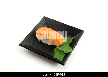 Fait ​​From Sushi de thon sur le plat,Sushi est un des aliments japonais. Banque D'Images