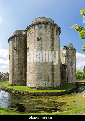 Nunney castle médiévale ruinée, Somerset, England, UK Banque D'Images
