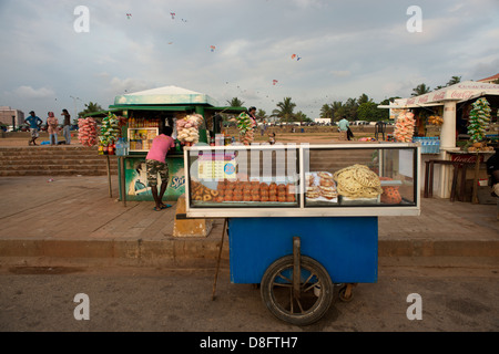 Des stands de nourriture Asiatique, Galle Face, Colombo, Sri Lanka Banque D'Images