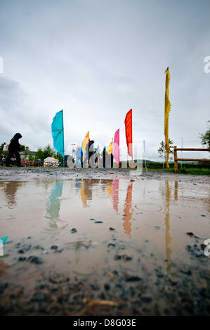 Hay on Wye, Powys, Wales, UK. Le mardi 28 mai 2013 Photo:Mardi, c'est pluie au Hay Festival 2013 Re : le Telegraph Hay Festival, Hay on Wye, Powys, Pays de Galles. Credit : D Legakis / Alamy Live News Banque D'Images