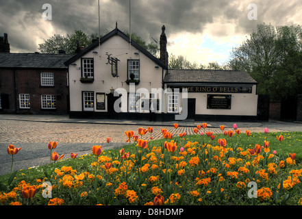 Anneau de cloches pub Warrington Cheshire England UK Banque D'Images