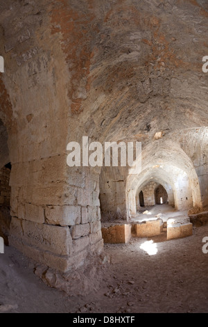 La Citadelle de Salah ed-Dîn (autrefois connue sous le nom de Saône, également connu sous le nom de Château Saladdin) en Syrie. L'ancienne cale Banque D'Images