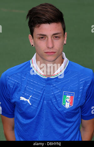 Daniele Baselli (ITA), 28 mai 2013 - Football : l'équipe U-21 Italie session photo officiel pour le championnat de l'UEFA des moins de 21 ans (EURO) au Centro Tecnico de Milanello Milanello, Italie. (Photo de Maurizio Borsari/AFLO) Banque D'Images