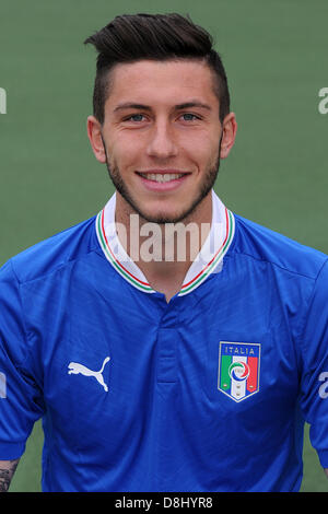 Luca Marrone (ITA), 28 mai 2013 - Football : l'équipe U-21 Italie session photo officiel pour le championnat de l'UEFA des moins de 21 ans (EURO) au Centro Tecnico de Milanello Milanello, Italie. (Photo de Maurizio Borsari/AFLO) Banque D'Images