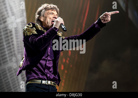 Mick Jagger, chanteur des Rolling Stones effectue pendant leur '50 et le décompte' tour à Toronto, Ontario, Canada. 052513 Banque D'Images