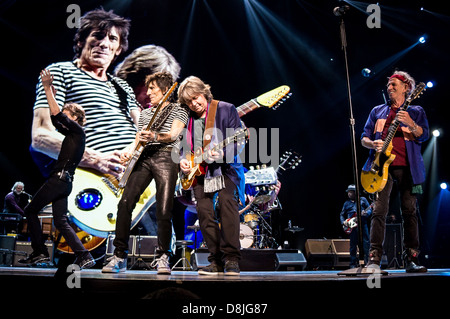 Les Rolling Stones effectuer pendant leur '50 et le décompte' tour à Toronto, Ontario, Canada. 05.25.13 Centre Air Canada Banque D'Images