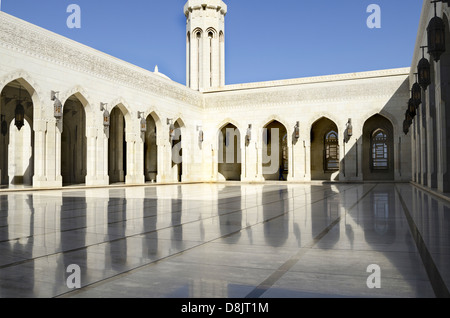 Grande Mosquée Sultan Qaboos, Muscat, Oman Banque D'Images