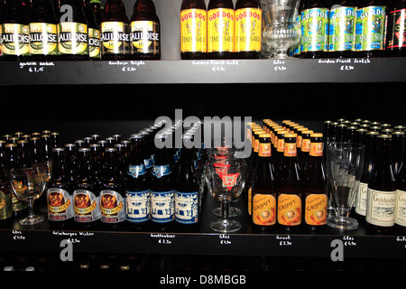 Bière Belge Dans Une Boutique Photographie éditorial - Image du flamand,  belgique: 59135217