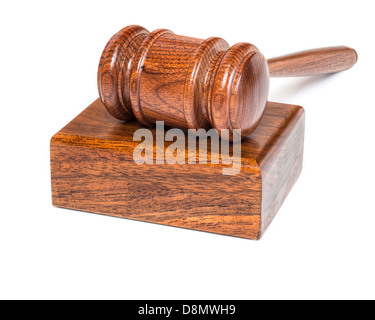 Gavel et sound block sur fond blanc avec l'ombre doux et naturels. Banque D'Images